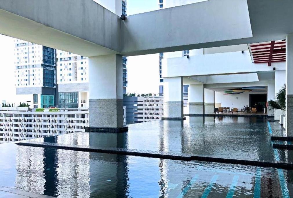 Apartment New Twin Galaxy 2br Near Jb Town/ksl/ciq *